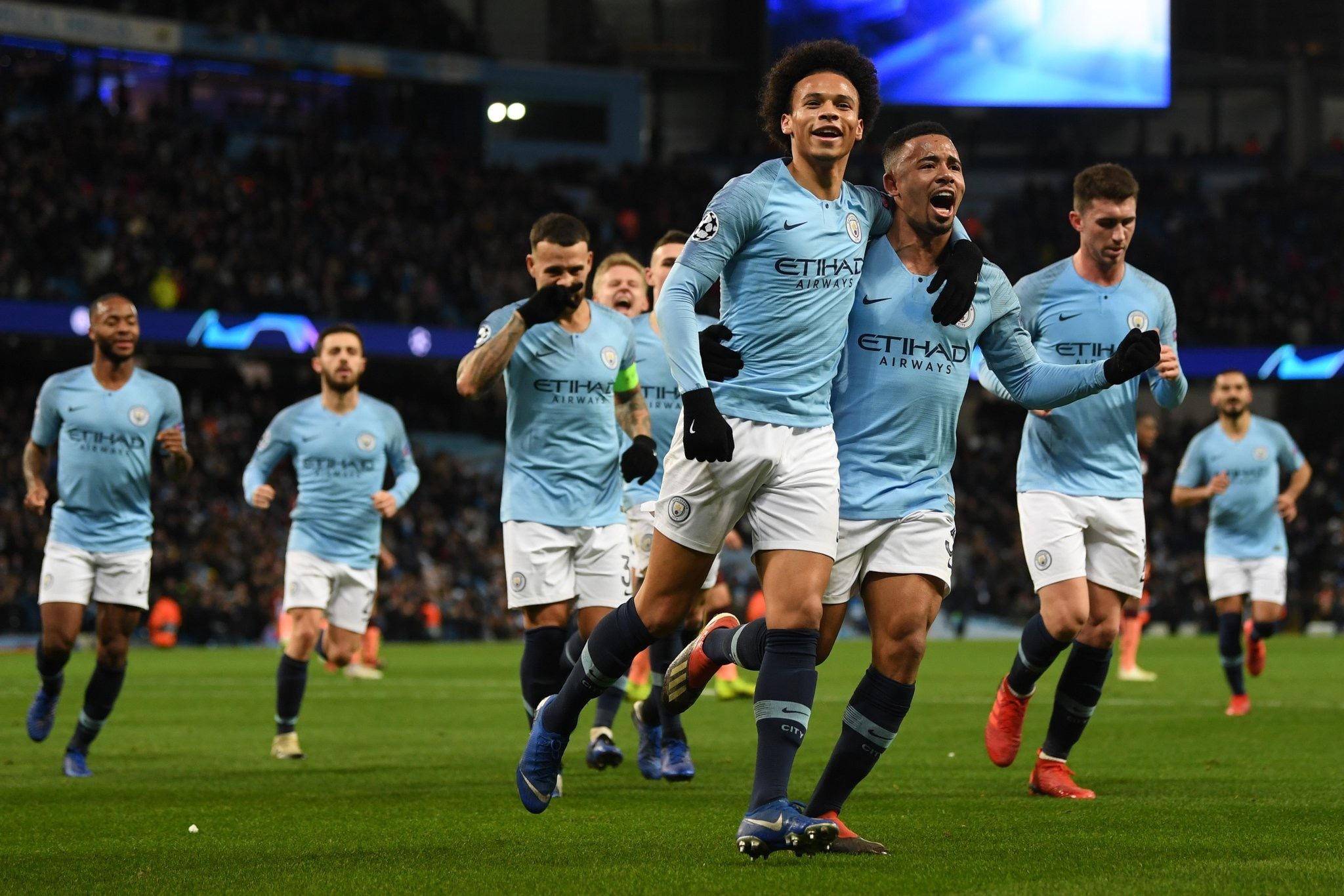 更在篮板 更在篮板